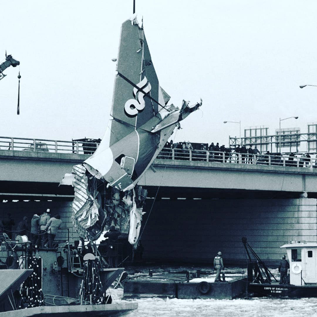 Recovery of the tail section of the Air Florida Boeing 737 from the Potomac River.
