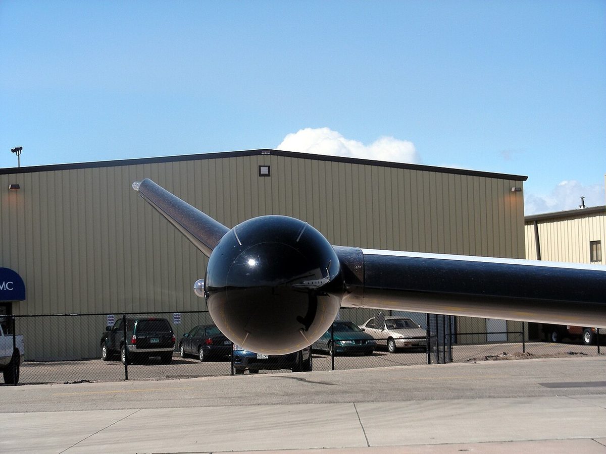 The weather radar installation on the wing leading edge of a Pilatus PC-12.